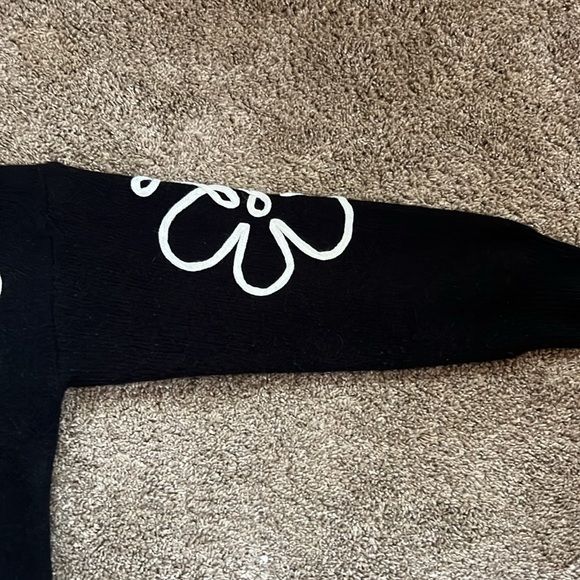 Dreamer by Debut sweater. - Picture 3 of 5